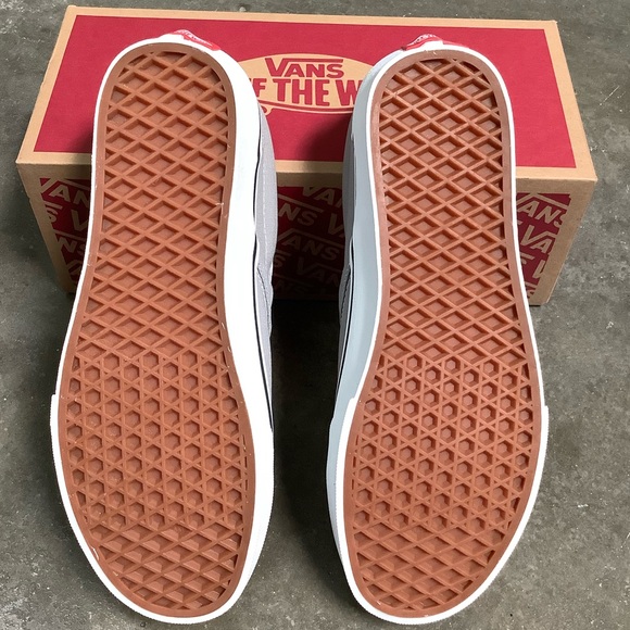 Classic Slip-On Drizzle True White 022 - Picture 3 of 6